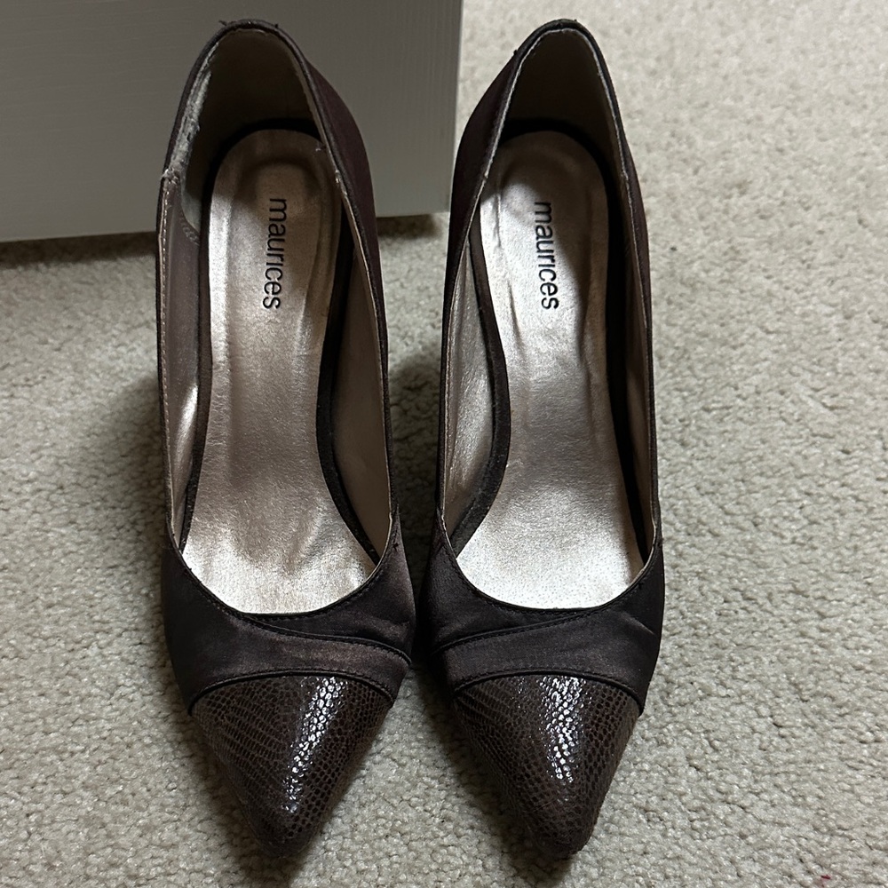 Maurices Dark Brown Pointed Toe Textured Cap Toe Pumps
